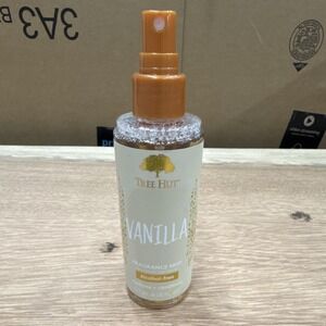 Tree Hut Vanilla Fragrance Mist Alcohol-Free Hydrating Long Lasting 177 mL